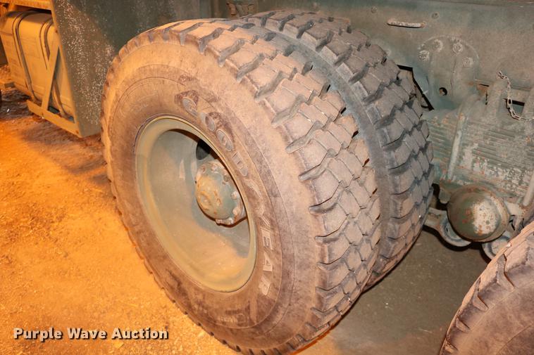 image for item DC3614 1986 Am General AMGN-M929 dump truck