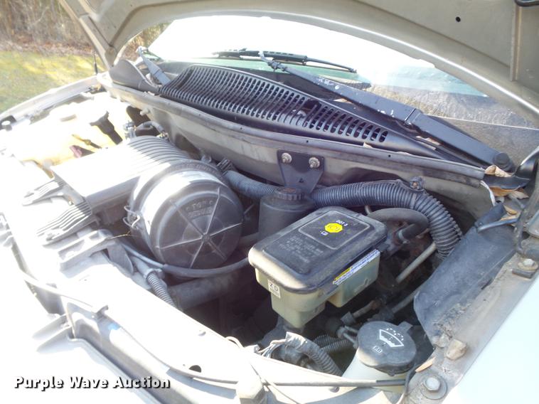 image for item DC7473 2002 Chevrolet Express 3500 Extended van