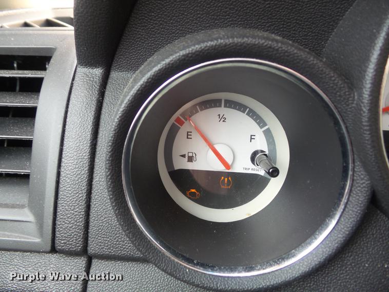 image for item DC7474 2009 Dodge  Charger SE