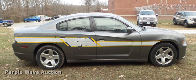 image for item DC7475 2012 Dodge Charger Police