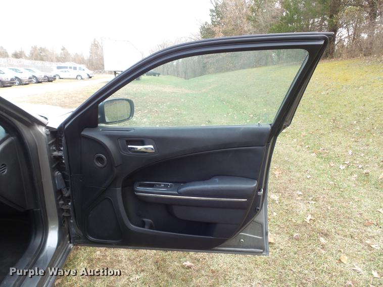 image for item DC7475 2012 Dodge Charger Police