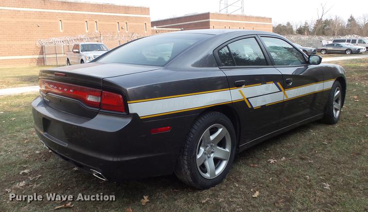 image for item DC7476 2013 Dodge Charger Police