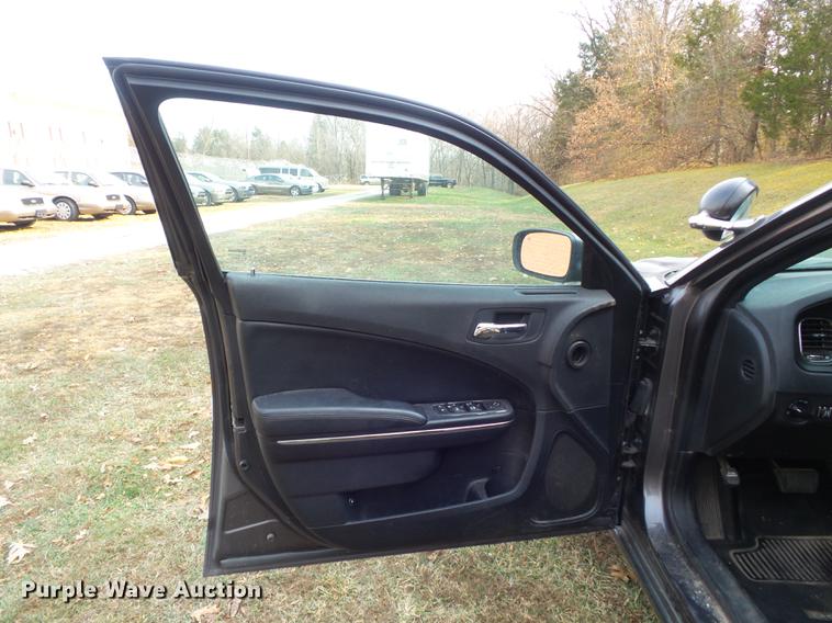 image for item DC7476 2013 Dodge Charger Police