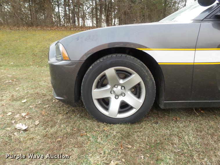 image for item DC7476 2013 Dodge Charger Police
