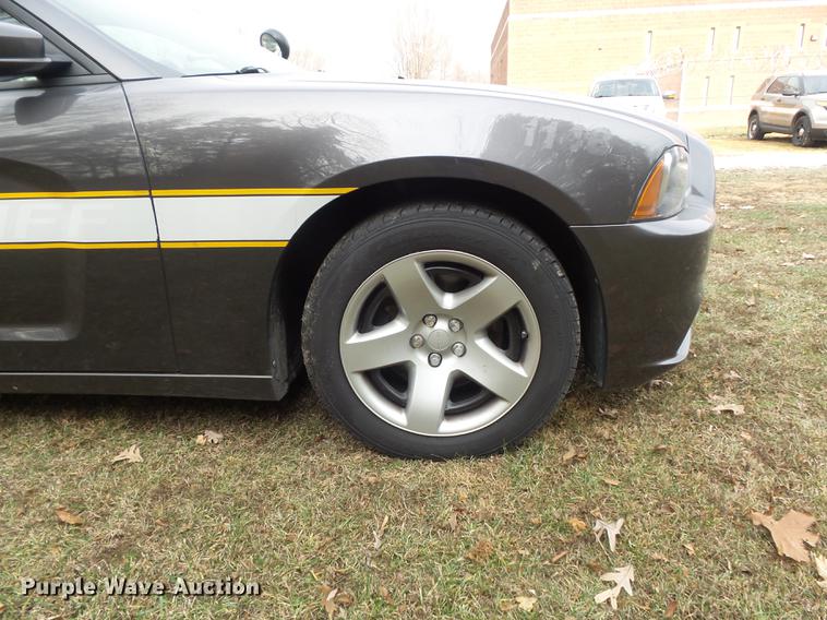image for item DC7476 2013 Dodge Charger Police