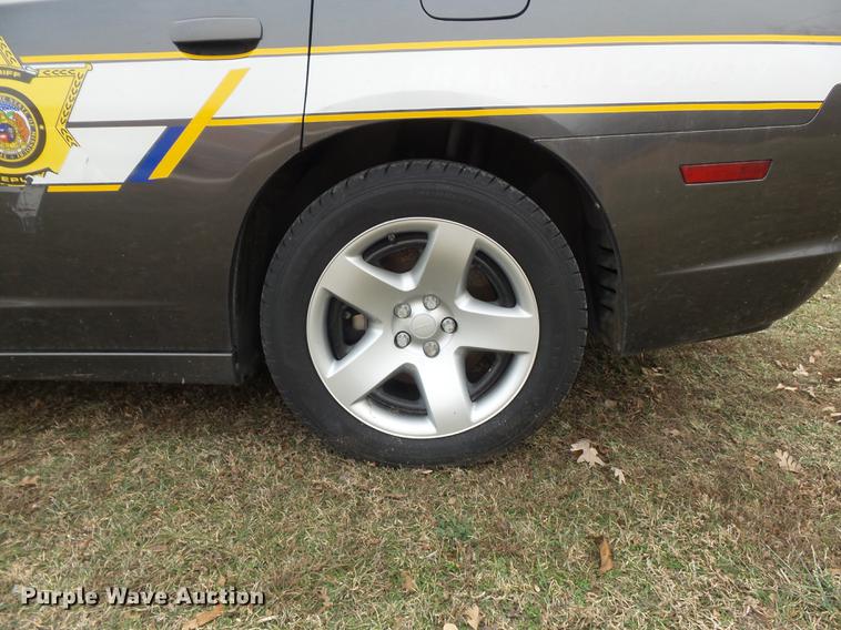 image for item DC7476 2013 Dodge Charger Police