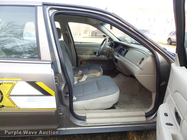 image for item DC7480 2008 Ford Crown Victoria Police Interceptor