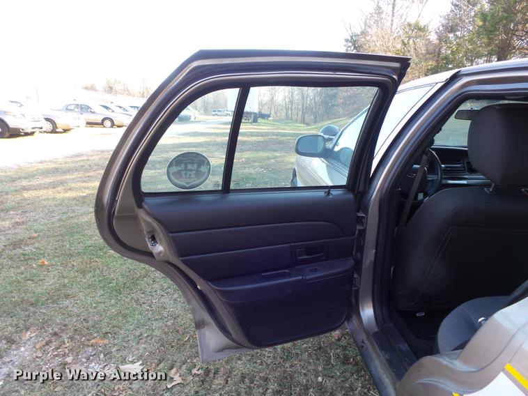 image for item DC7481 2011 Ford Crown Victoria Police Interceptor