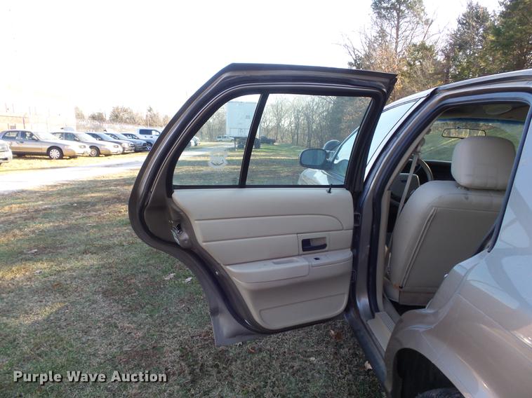 image for item DC7482 2009 Ford Crown Victoria Police Interceptor