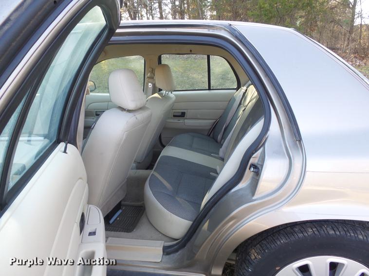 image for item DC7482 2009 Ford Crown Victoria Police Interceptor