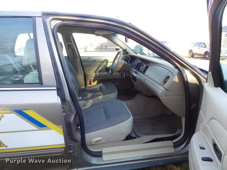 image for item DC7482 2009 Ford Crown Victoria Police Interceptor