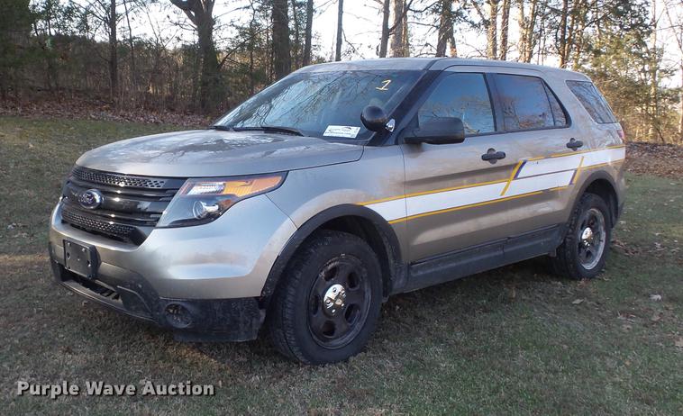 image for item DC7483 2014 Ford Explorer Police SUV