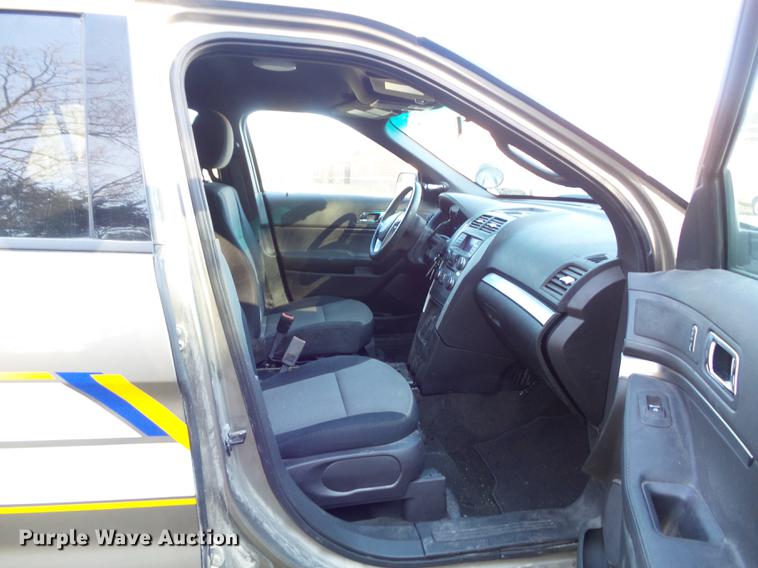 image for item DC7483 2014 Ford Explorer Police SUV