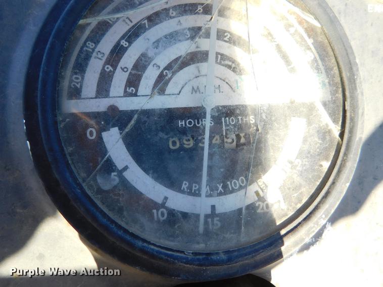 image for item DC8427 John Deere 301-R tractor