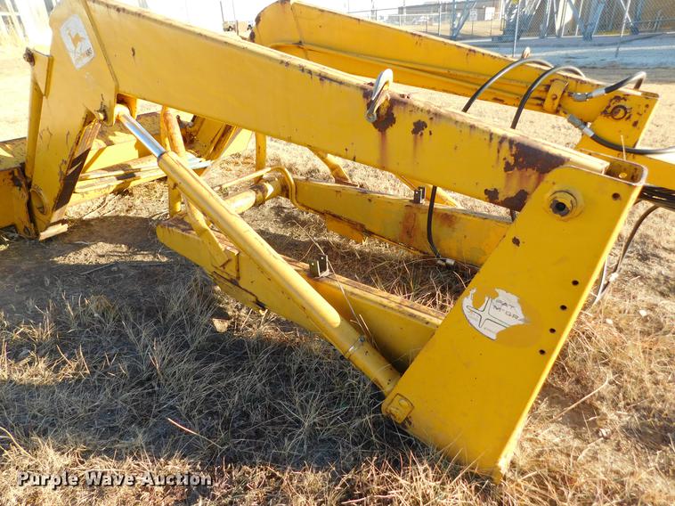 image for item DC8427 John Deere 301-R tractor