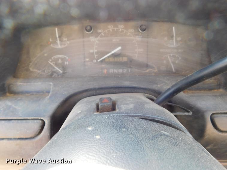 image for item DC8430 1996 Ford F250 XL SuperCab utility bed pickup truck