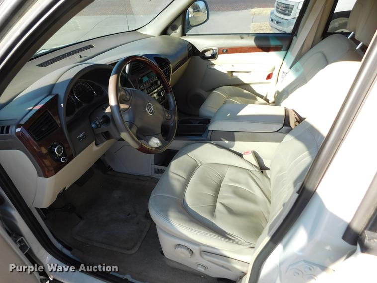 image for item DC8433 2006 Buick Rendezvous SUV