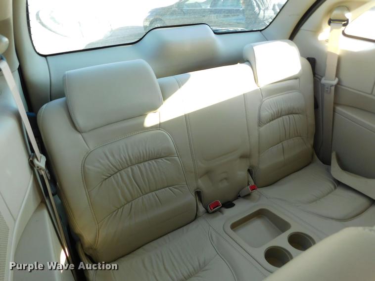 image for item DC8433 2006 Buick Rendezvous SUV