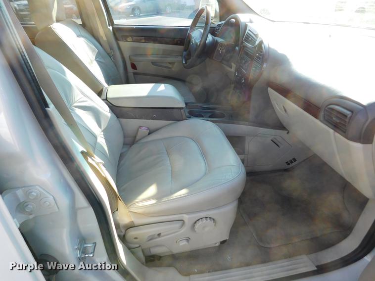 image for item DC8433 2006 Buick Rendezvous SUV