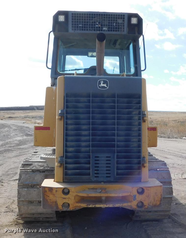 image for item DC8463 2005 John Deere 755C Series II track loader