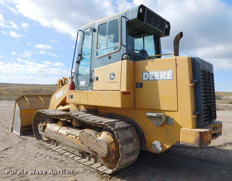 image for item DC8463 2005 John Deere 755C Series II track loader