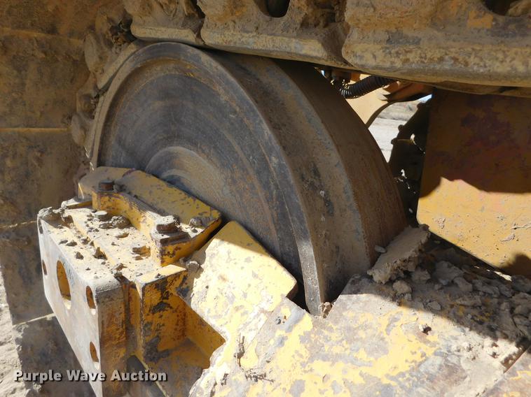 image for item DC8463 2005 John Deere 755C Series II track loader