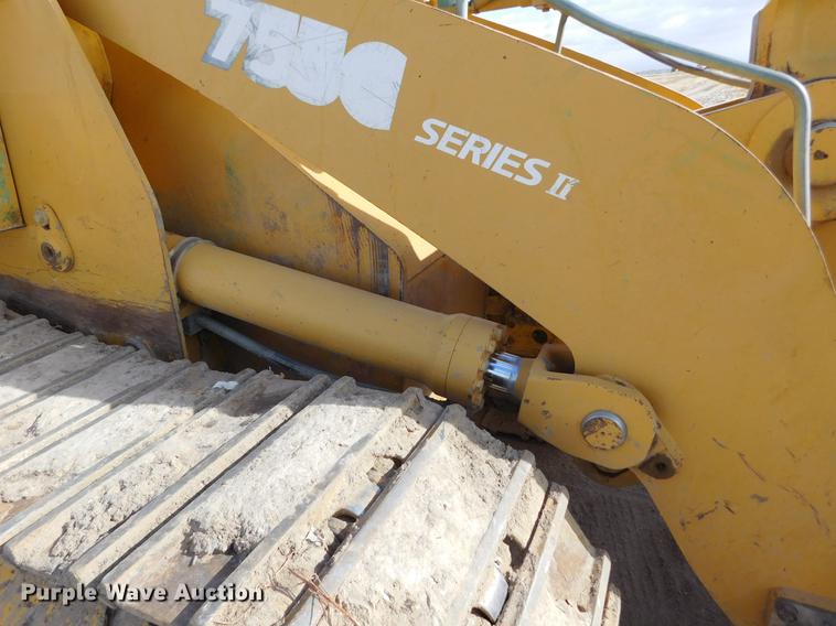 image for item DC8463 2005 John Deere 755C Series II track loader