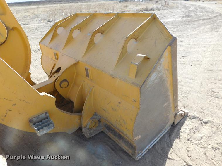 image for item DC8463 2005 John Deere 755C Series II track loader