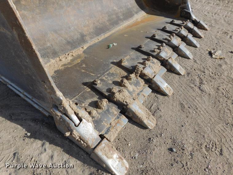 image for item DC8463 2005 John Deere 755C Series II track loader