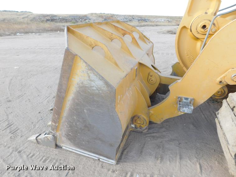 image for item DC8463 2005 John Deere 755C Series II track loader