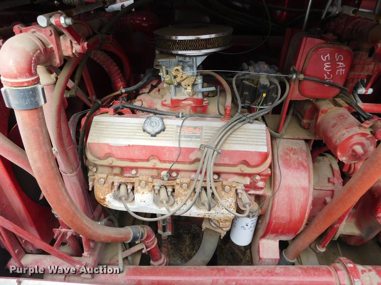 image for item DC8465 1991 Ford F800 fire truck