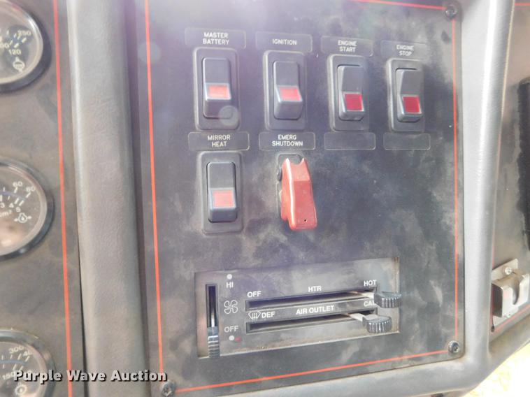 image for item DC8468 1995 Emergency One fire truck