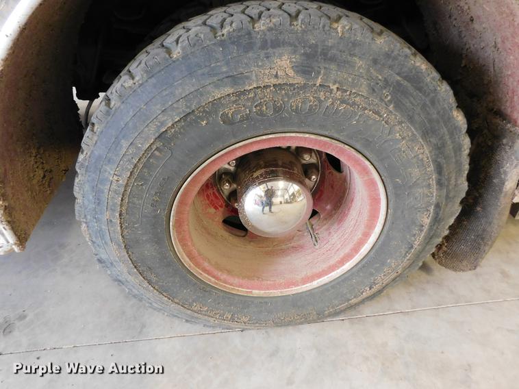 image for item DC8468 1995 Emergency One fire truck