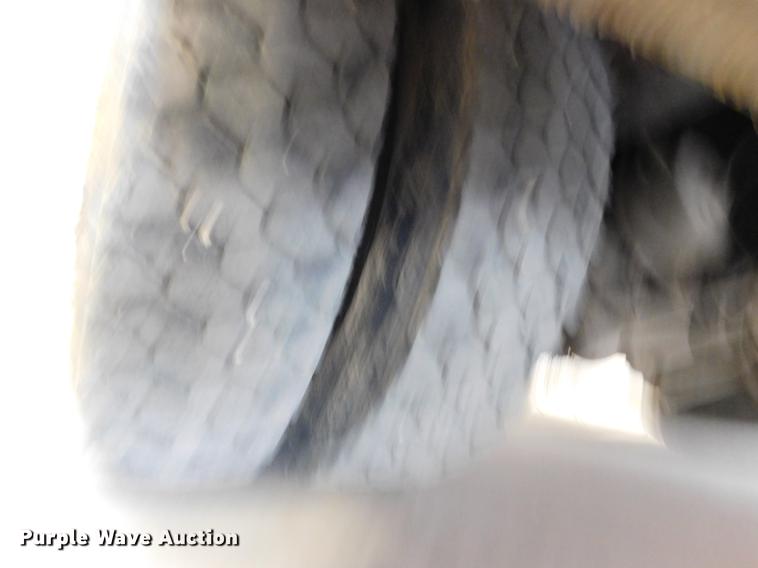 image for item DC8468 1995 Emergency One fire truck