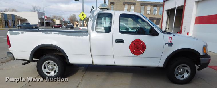 image for item DC8469 1999 Ford F150 XLT SuperCab pickup truck