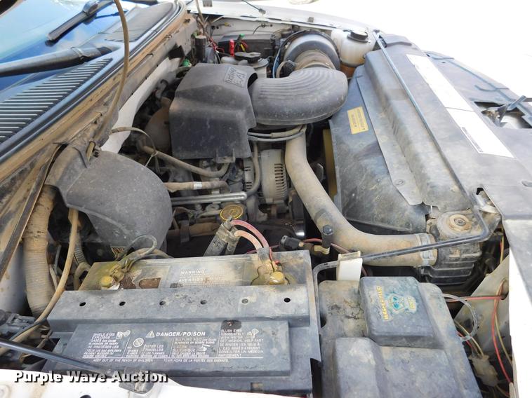 image for item DC8469 1999 Ford F150 XLT SuperCab pickup truck