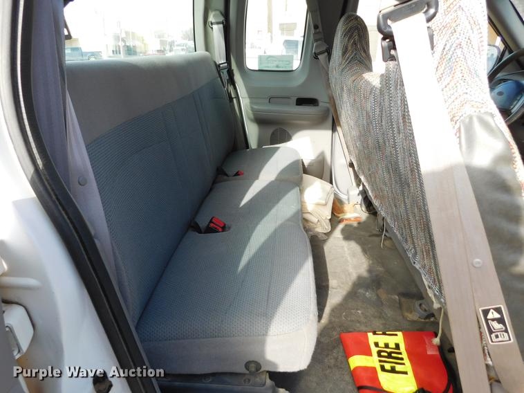 image for item DC8469 1999 Ford F150 XLT SuperCab pickup truck