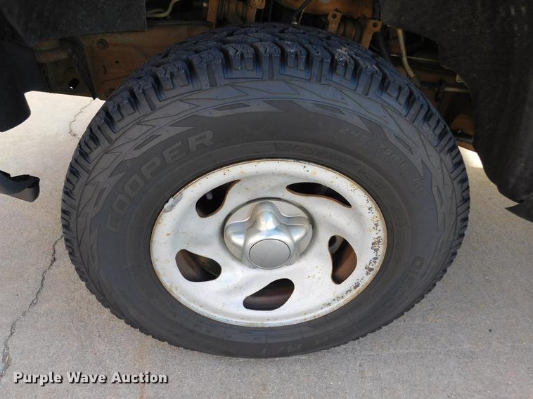 image for item DC8469 1999 Ford F150 XLT SuperCab pickup truck