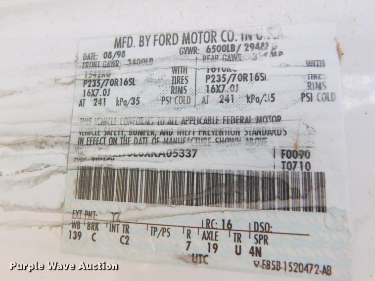 image for item DC8469 1999 Ford F150 XLT SuperCab pickup truck