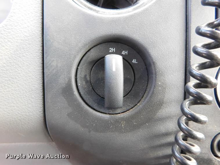 image for item DC8470 2008 Ford F150 XLT SuperCab pickup truck