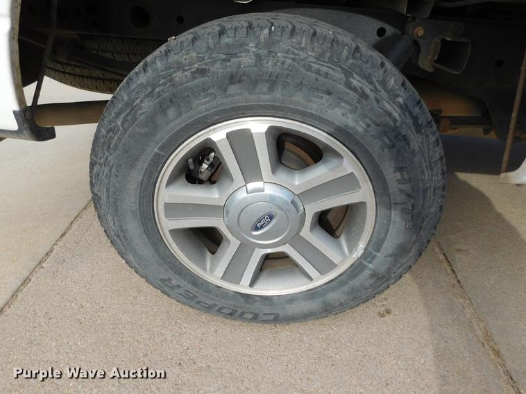 image for item DC8470 2008 Ford F150 XLT SuperCab pickup truck