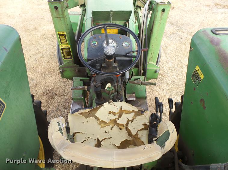 image for item DC8495 1979 John Deere 2440 tractor