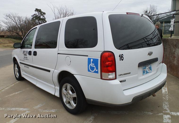 image for item DD1442 2008 Chevrolet Uplander Cargo van