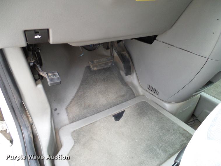 image for item DD1442 2008 Chevrolet Uplander Cargo van