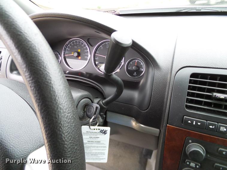 image for item DD1442 2008 Chevrolet Uplander Cargo van