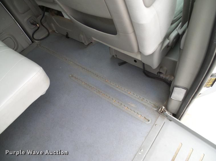 image for item DD1442 2008 Chevrolet Uplander Cargo van