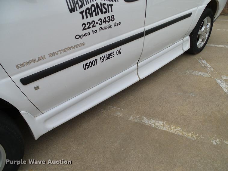 image for item DD1442 2008 Chevrolet Uplander Cargo van