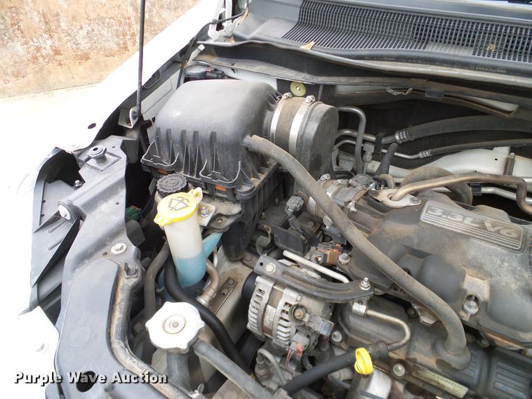 image for item DD1443 2010 Dodge Grand Caravan van