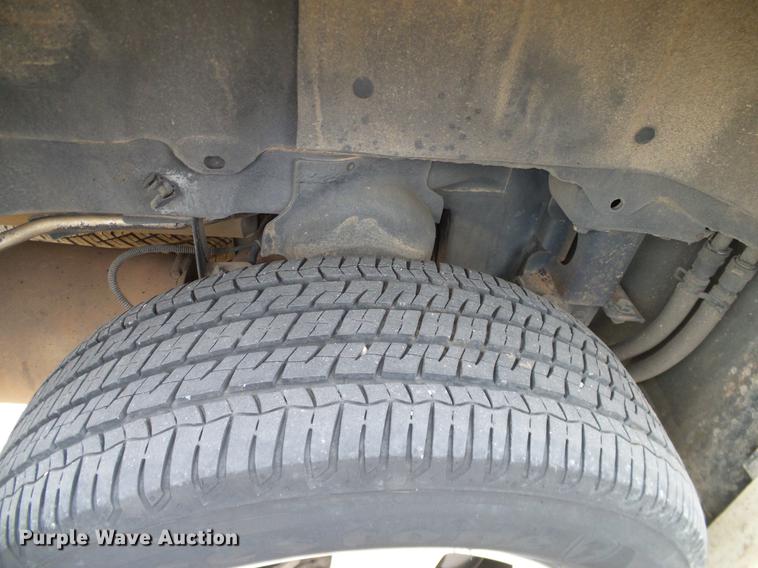 image for item DD1443 2010 Dodge Grand Caravan van