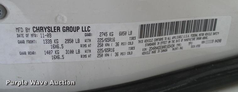 image for item DD1443 2010 Dodge Grand Caravan van